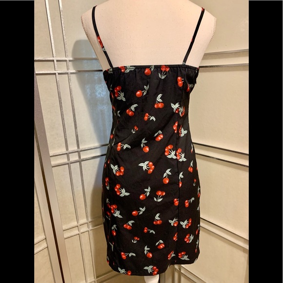 Sold - Picture 6 of 11